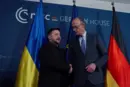 Зеленський обговорив з канцлером Німеччини спільні проєкти виробництва зброї