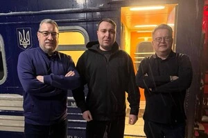 Команда українських переговірників вирушила на переговори у Швейцарію