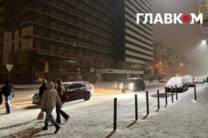 Влада закликає киян дотримуватись порад під час ожеледиці та бути обережними, пересуваючись містом