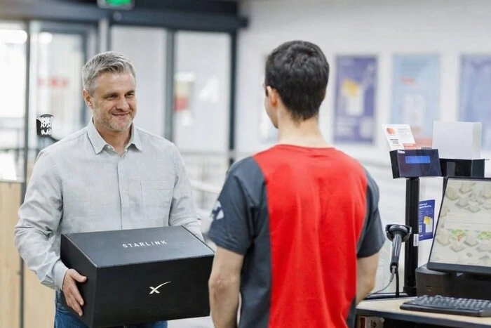 Українці можуть верифікувати Starlink у відділенні «Нової пошти» та «Укрпошти»