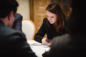 Премʼєрка заслухала доповідь про стан продажу санкційних активів та виконання графіку їхньої реалізації