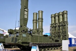Один комплекс С-300ВМ може оцінюватися у понад $120 млн залежно від модифікації 