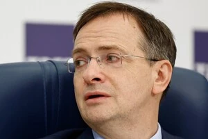 Мединський очолює переговорну російську групу у Женеві