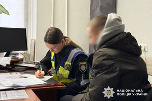 П’яний підліток осквернив меморіал полеглому герою в Києві: деталі інциденту