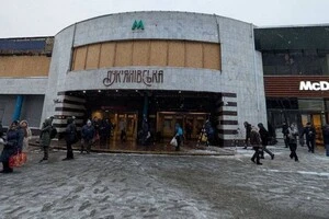 Метро «Лук’янівська»: відновив роботу пошкоджений всьоме другий вихід 