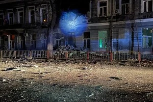 Росія вдарила по Одесі безпілотниками, є пошкодження будинків 
