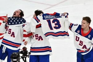 Збірна США присвятила перемогу Джонні Годро