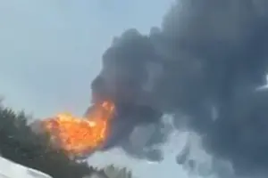 Під час атаки безпілотників СБУ на «Калейкіно» пролунало шість вибухів, після чого розпочалася масштабна пожежа