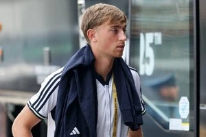 Хейсен репостнув зображення, яке китайські користувачі сприйняли за расистське через натяк на форму очей азіатів