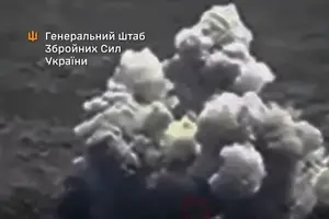 Уражено пункти управління, склади боєприпасів і МТЗ та ремонтну базу противника