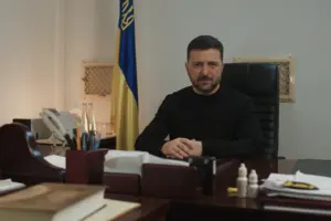 Український лідер каже, що попри постійне перебування в захисній споруді, він не припиняв виконувати свої обов'язки безпосередньо в Офісі президента