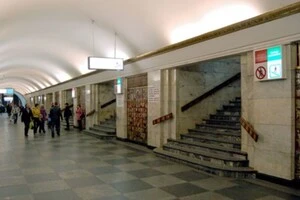 «Майдан Незалежності» знову працює для пасажирів у звичному режимі