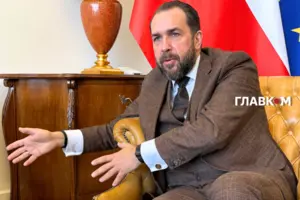 Пьотр Лукасевич наголосив, що Варшава не ставить підтримку України в залежність від поступок в історичних питаннях