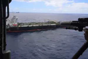 США втретє за місяць затримали підсанкційний танкер