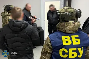 Внутрішня безпека СБУ викрила на оборудках з оборонними коштами високопосадовця Повітряних Сил ЗСУ та очільника управління Служби безпеки у Житомирській області