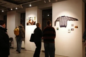 У Києві представили виставку артефактів та світлин Катерини Дорошиної «Точка неповернення»