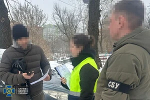 Шістьом фігурантам, серед них троє організаторів «схеми», двоє керівників приватних компаній та їхній спільник, повідомлено про підозру