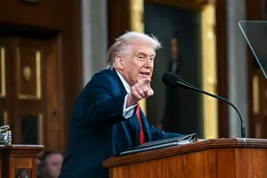 После выборов в первом заявлении о завершении российско-украинской войны Трамп давал оптимистичные сроки и писал, что «глава Си поможет»