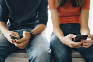 Обвинувачений написав у месенджер своєму неповнолітньому другові і переконав його взяти участь підривних діях 