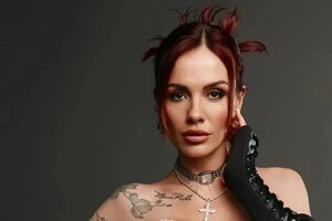 MamaRika поїхала із сином за кордон, аби хоча б на трішки відволіктися від реалій війни в Україні