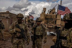 За даними Пентагону, за межами США розташовано до 800 американських баз 