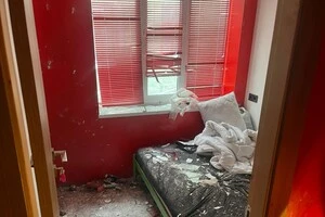 Наслідки вибуху гранати у хостелі у центрі Києва