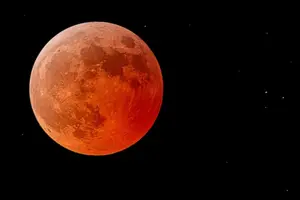 Найбільші шанси побачити зміну кольору Місяця були у жителів певних регіонів США, Канади та Мексики, Східної Азії та Австралії