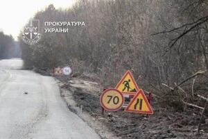 Ремонт доріг: керівник фірми отримав підозру за перешкоджання аудиту