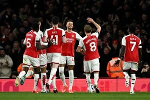 «Каноніри» продовжують боротьбу за кілька трофеїв