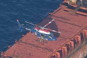 Наразі проводяться обшуки, опитування, перевірка документів та збір інформації, зазначив він