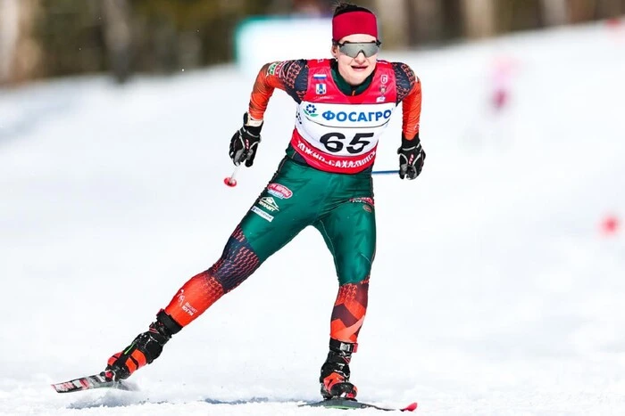 Собака, який вибіг на трасу, збив двох учасниць Чемпіонату Росії з лижних перегонів