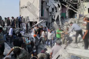 Внаслідок ракетного удару по приміщенню школи для дівчат у Мінабі загинуло 168 учениць і 14 викладачів