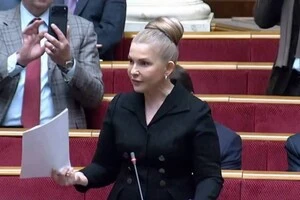 «Буде гаряче». Тимошенко скликає журналістів на бій з суддею