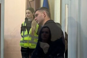 Засуджений до довічного ув'язнення за вбивство Максима Матерухіна на станції фунікулера Артем Косов під час засідання апеляційного суду. Київ, 11 березня 2026 року