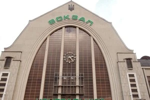 На час ремонту пасажирам рекомендують користуватися альтернативним шляхом – через вхід на платформу, що розташований біля ТЦ «Полісся»