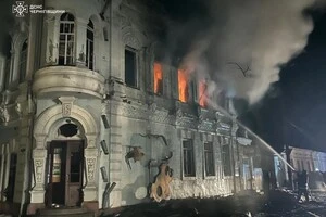 Внаслідок обстрілу пошкоджено житлові будинки та адміністративні споруди