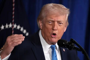 Трамп заявил, что США не нуждаются в помощи Украины в защите от дронов