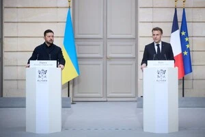 13 березня Зеленський у Єлисейському палаці провів зустріч із Емманюелем Макроном