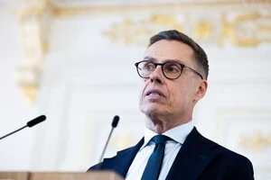 Президент Фінляндії заявив про відмову від розміщення ядерної зброї