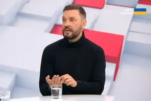 Артема Суріна затримали після зйомок для документального фільму. Уже наступного дня відбувся суд