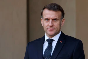 Макрон закликав Іран припинити атаки на країни Близького Сходу