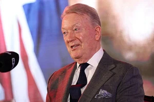 Френк Воррен є одним з найвпливовіших промоутерів у світовому боксі 