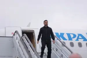 Зеленський у Лондоні проведе переговори з королем, Стармером та Рютте