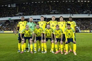 До шведської збірної викликали майже три десятки гравців
