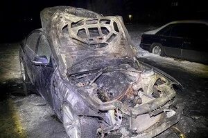 За знищення автівок паліям загрожує до десяти років позбавлення волі