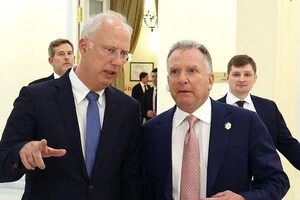 Аналітики Politico пишуть, що зустрічі у форматі Віткофф-Дмитрієв не наближають мир в Україні