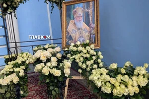 Патріарх Філарет заповідав поховати себе саме у Володимирському соборі, де він служив понад пів століття