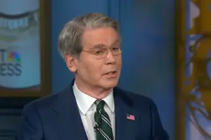 Скотт Бессент запевнив, що скасування санкцій на російські нафтопродукти не збільшило прибутки Росії