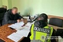 Посадовця одного зі столичних ШЕУ викрито на розтраті 1,2 млн грн