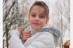 Впізнаєте на фото майбутню олімпійську чемпіонку?